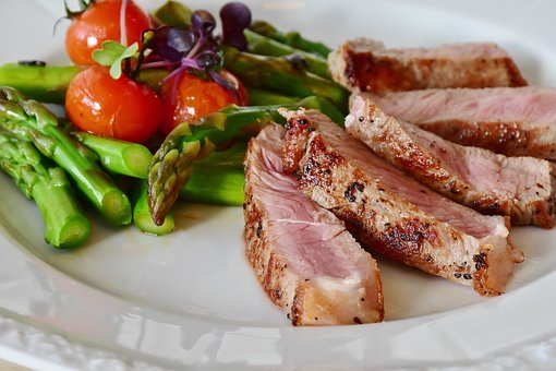 Steak and veggies plated up